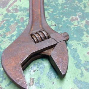 Snapped Spanner